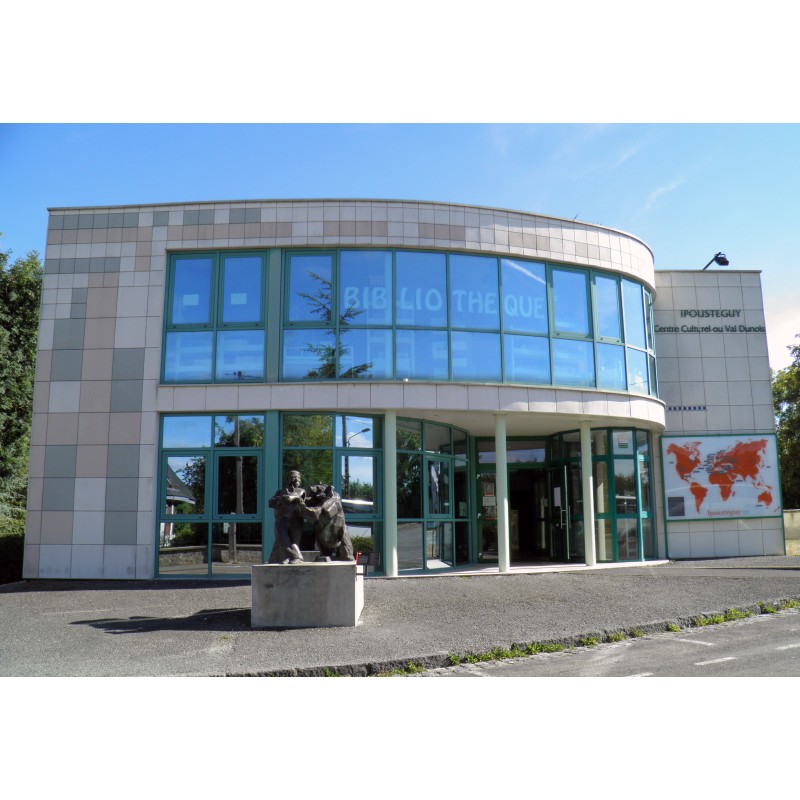 Centre culturel ipoustéguy Centre culturel ipoustéguy